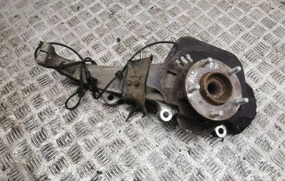 Nissan 370Z Front wheel hub