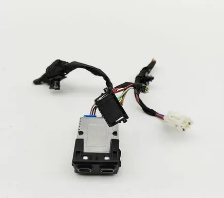 BMW iX USB socket connector 5A27DE6