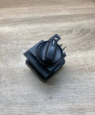 Mercedes-Benz A W169 Light switch 1695453004