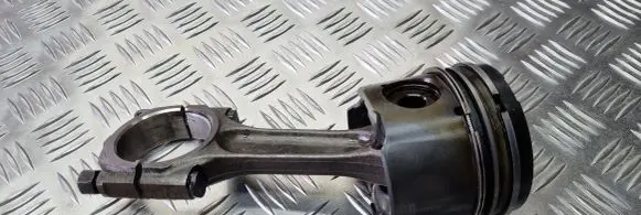 Citroen Berlingo Piston with connecting rod