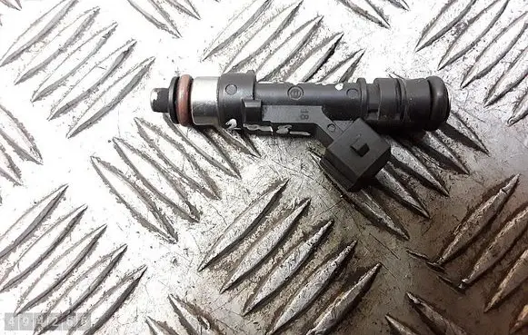 Chevrolet Captiva Fuel injector 0280158099