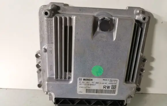 Honda HR-V Engine control unit/module 0281031761