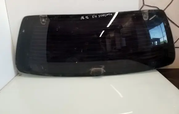 KIA Sorento Opening tailgate glass 43R00117