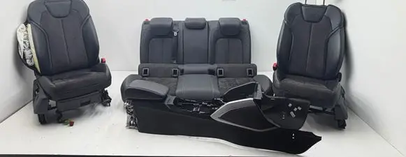Audi Q2 - Seat set