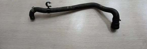 Land Rover Range Rover L405 Engine coolant pipe/hose FPLA7752CA