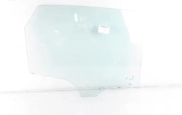 BMW 2 F45 Rear door window glass 