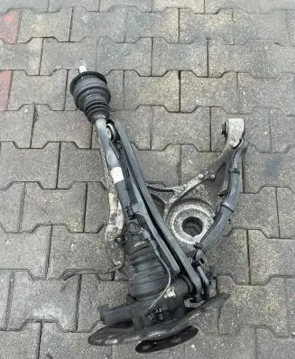 Mercedes-Benz ML W166 Rear wheel hub spindle/knuckle 