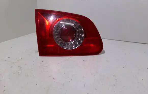 Volkswagen PASSAT B6 Tailgate rear/tail lights 3C9945093