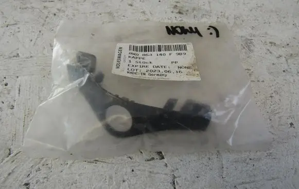Audi A4 S4 B9 8W Front bumper mounting bracket 8W0853140F