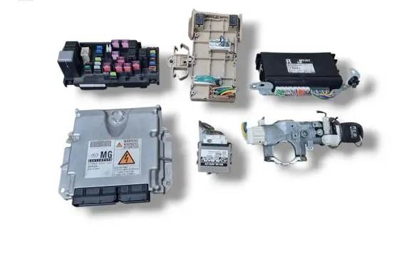 Subaru Outback Engine ECU kit and lock set 275800-9241 22611AP590