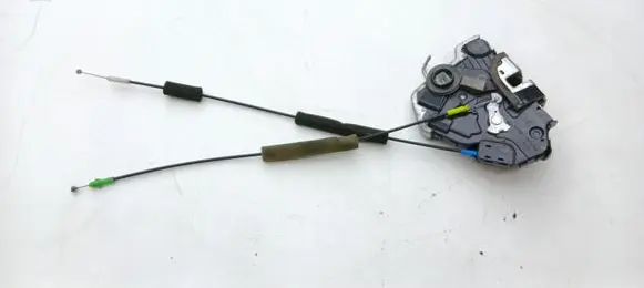 Lexus IS 220D-250-350 Front door lock (next to the handle) 6903053090