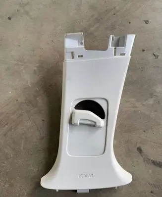 Ford Focus (B) pillar trim (top) JX7BA24582 GZ3UA A24582