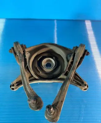 Audi A4 S4 B8 8K Coil spring mount 8K0412383E