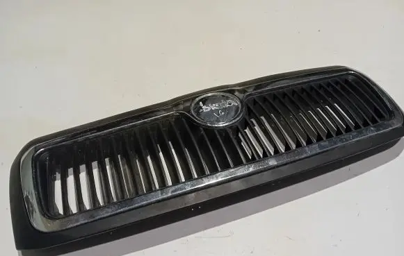 Skoda Octavia Mk1 (1U) Front grill 1U0853651