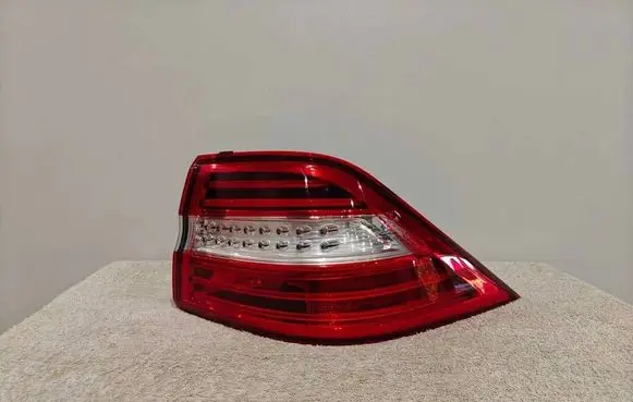 Mercedes-Benz ML W166 Rear/tail lights A1669063201 YAP4079211