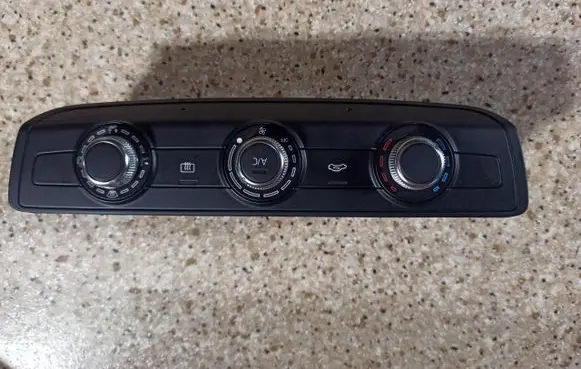 Audi A3 S3 8V Climate control unit 8V0820047D