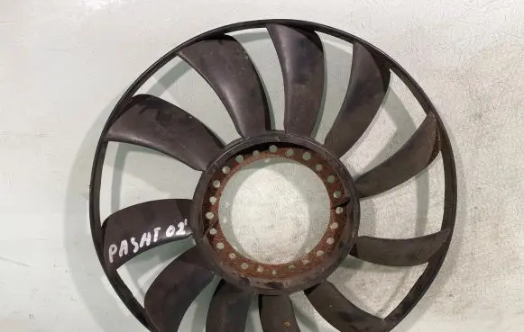 Volkswagen PASSAT B5.5 Fan impeller 058121301b