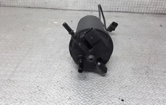 Opel Vivaro Fuel filter bracket/mount holder 8200416955