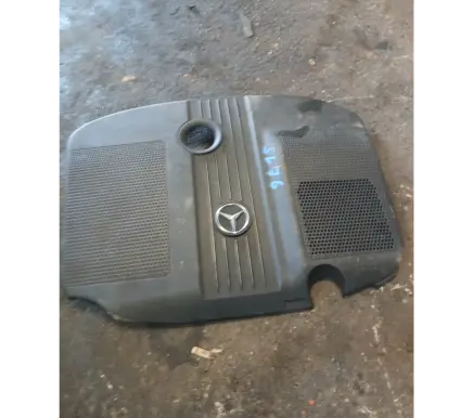Mercedes-Benz C W204 Engine cover (trim) A6510102167 171504 P171504