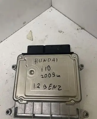 Hyundai i10 Engine control unit/module 3911003145