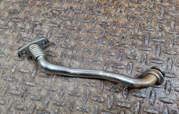 Skoda Superb B8 (3V) Turbo turbocharger oiling pipe/hose 05L145736A