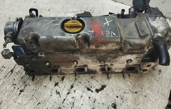 Opel Vectra B Engine head 9128018