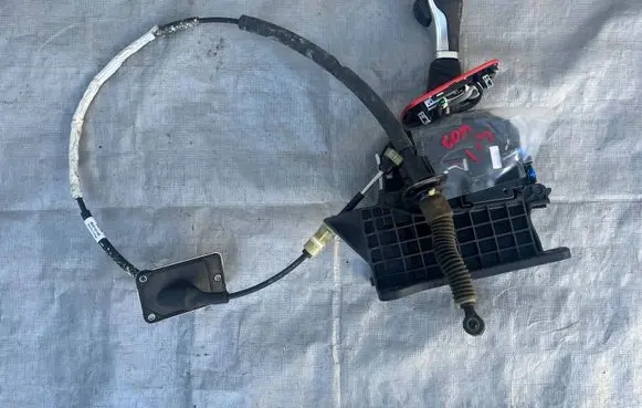 Jeep Compass Starter motor JEEP COMPASS II MECHANIZM GAŁKA LINAKA ZMIANY BIEGÓW AUTOMAT