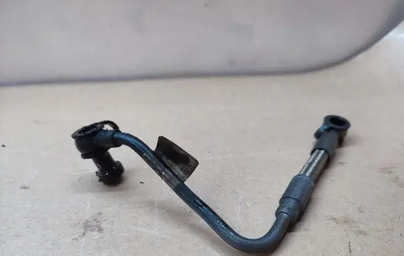 Opel Insignia A Turbo turbocharger oiling pipe/hose 55587787