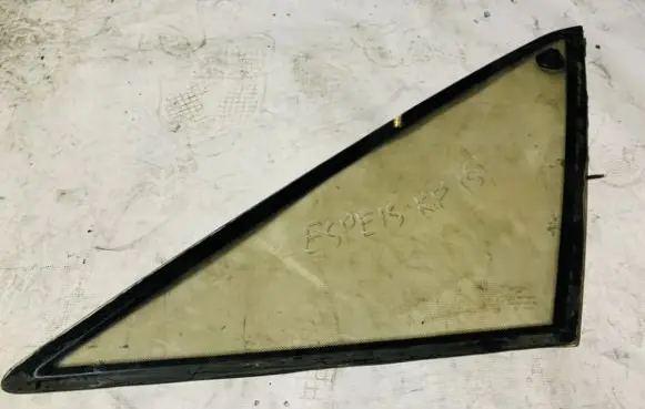 Renault Espace I Front triangle window/glass 