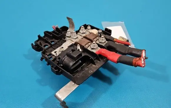 Opel Movano B Positive cable (battery) 241362885R IMPRK1534714