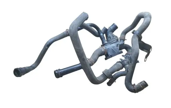 Mercedes-Benz Vito Viano W447 Engine coolant pipe/hose 110614599R