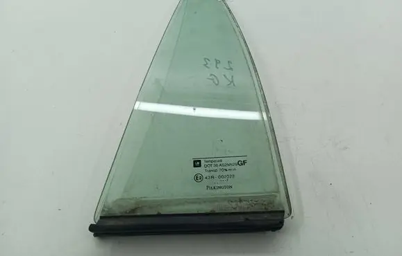 Rear vent window glass