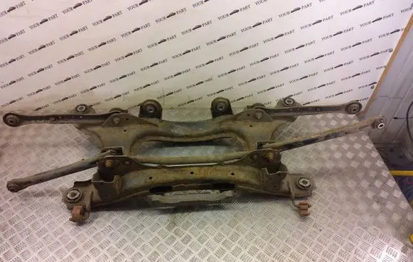 Land Rover Evoque I Rear subframe 