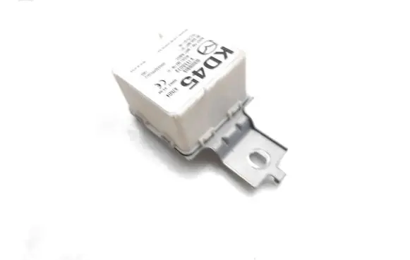 Mazda 3 III Aerial antenna amplifier SKE136-01 X1T55072