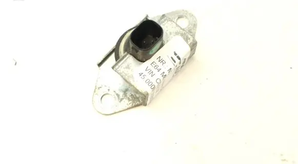 BMW 6 E63 E64 ABS wheel speed sensor 6776212