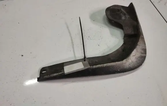Skoda Octavia Mk2 (1Z) Front mudguard 