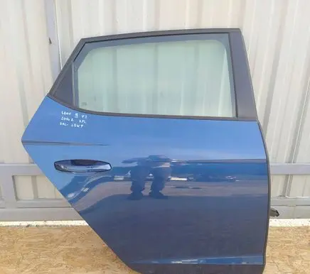 Seat Leon (5F) Rear door