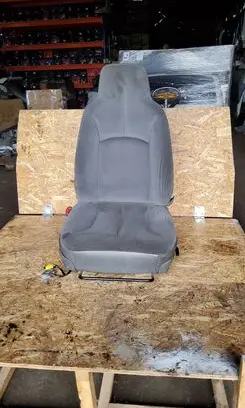 Chrysler Town u0026 Country IV Front driver seat 