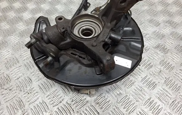 Toyota Corolla Verso AR10 Front wheel hub 432110F010 477810F010 4333009360