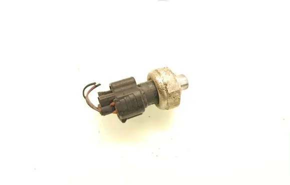 Toyota Avensis T270 Air conditioning (A/C) pressure sensor 4990007880