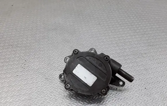 Chrysler 300 - 300C Vacuum pump