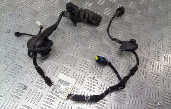 Fiat Croma Front door wiring loom/harness boot 51770047