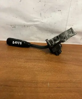 Mercedes-Benz E W210 Wiper speed switch A2105450110 D1079