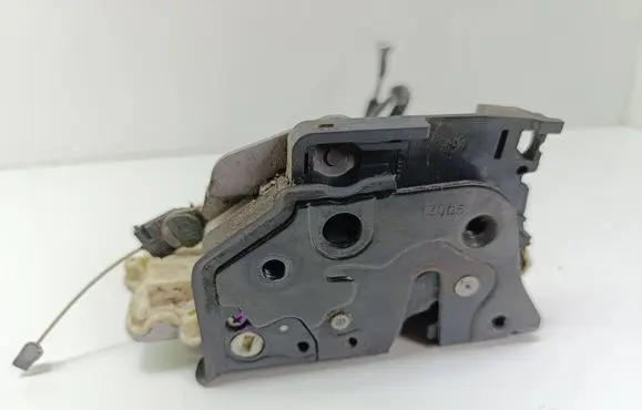 Seat Altea Front door lock 1P1837016