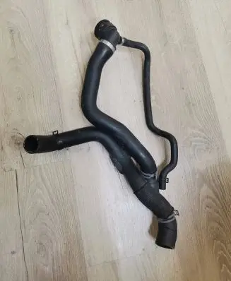 Volkswagen Tiguan Engine coolant pipe/hose 5Q0122291DG