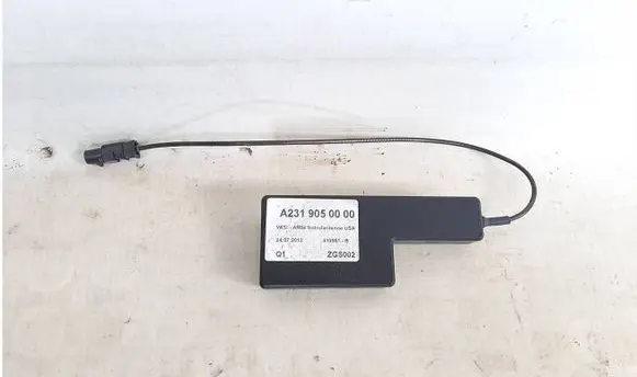 Mercedes-Benz SL R231 Aerial antenna amplifier A2319050000