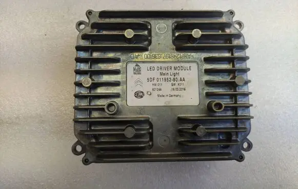 Citroen C5 Aircross LED ballast control module 5DF01195280 0098926 601244