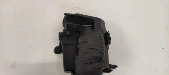 Hyundai ix20 Air filter box
