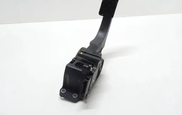 Skoda Fabia Mk2 (5J) Accelerator throttle pedal 6Q1721503F 791227468 0280755063