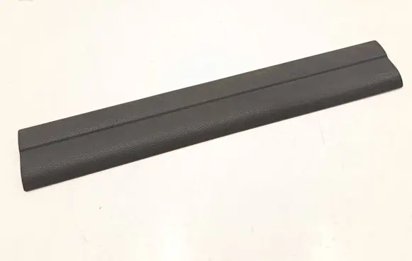 BMW 2 F46 Front sill trim cover 7298839